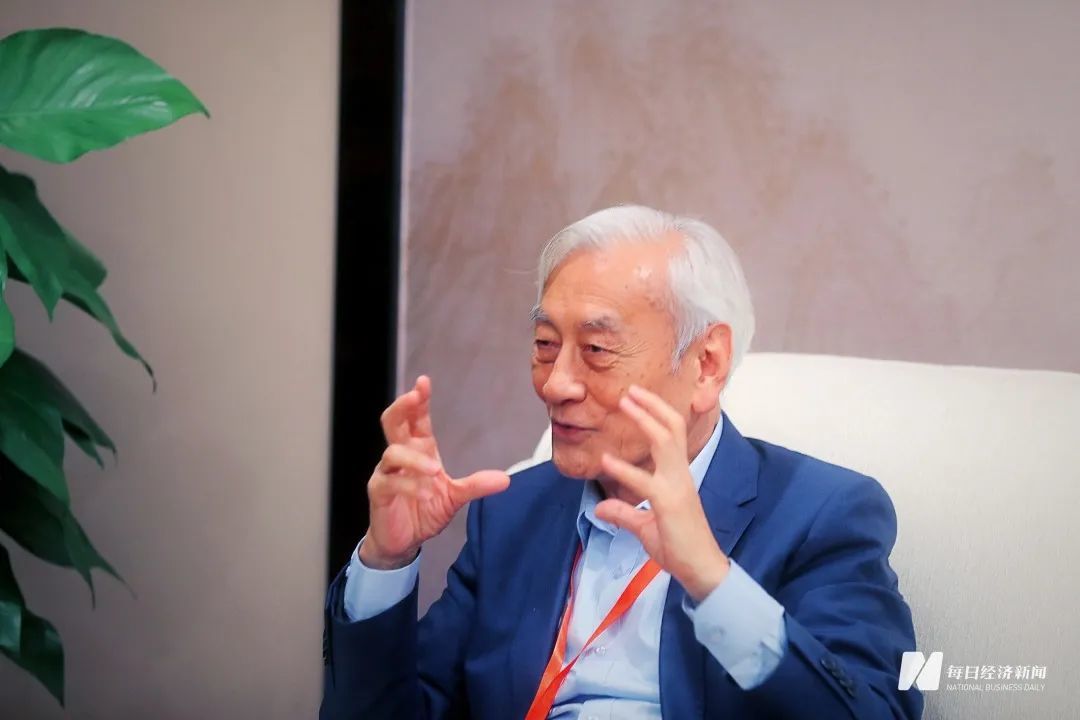 开年巨献预见未来①丨世界超算先驱陈世卿心中的超算大脑