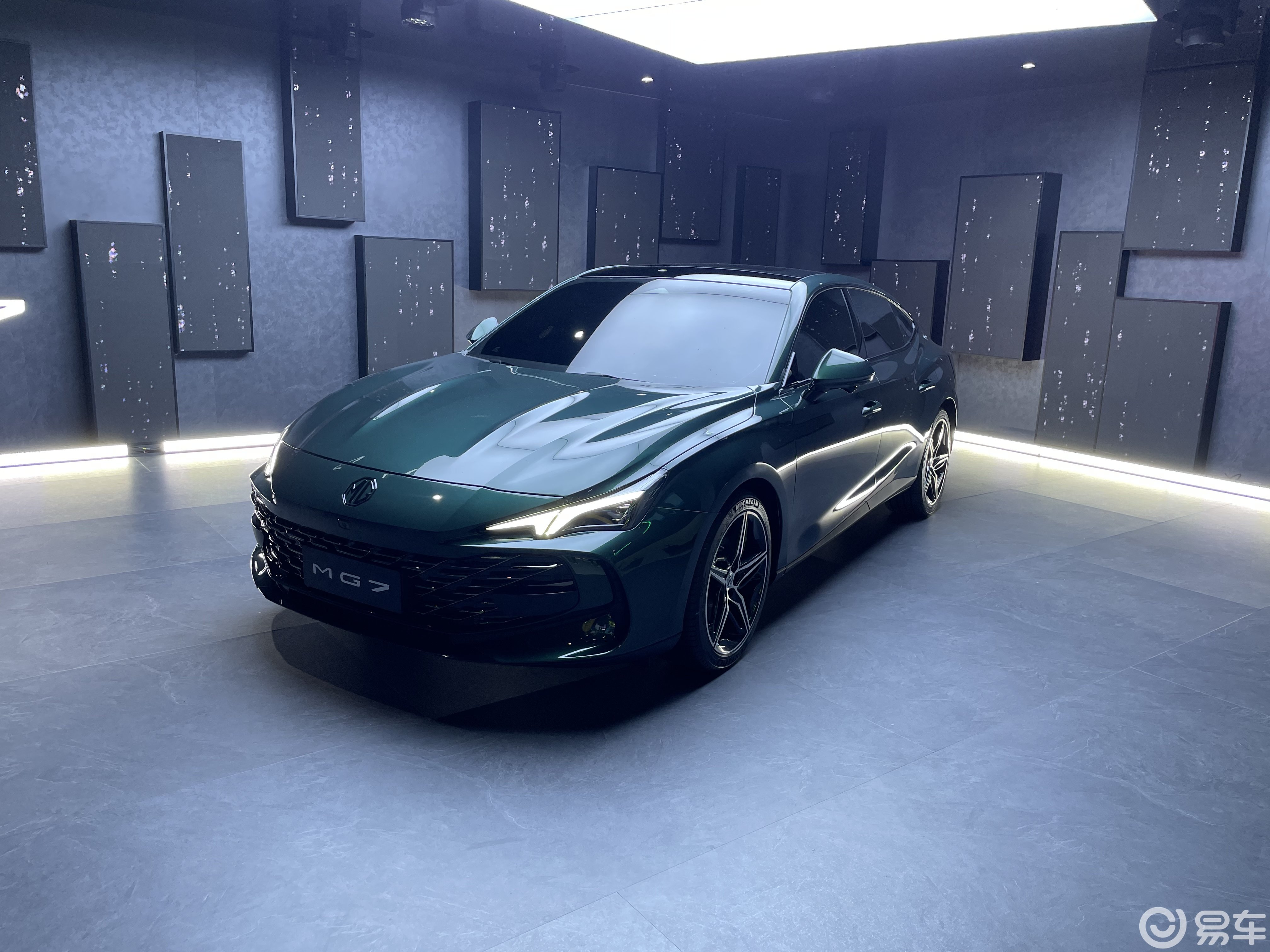 2022成都车展全新mg7亮相