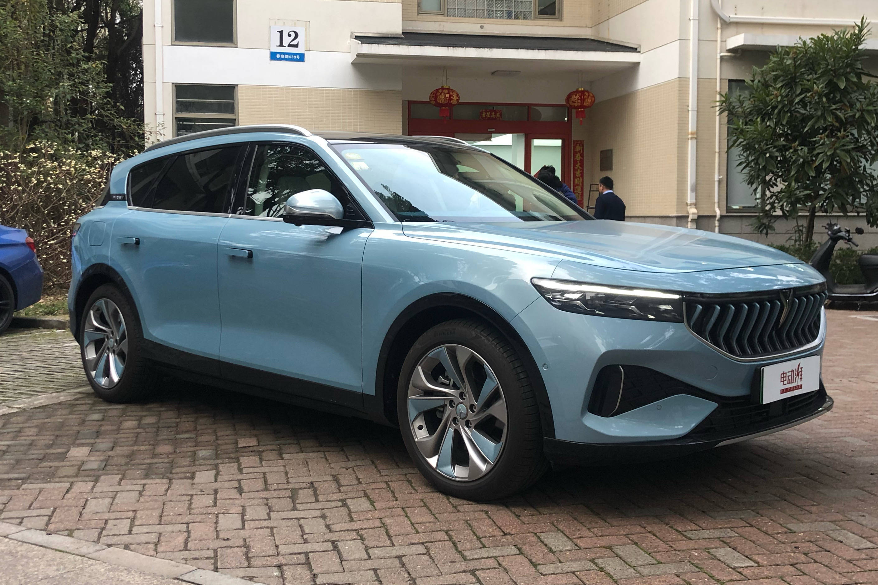 零百加速45秒综合续航860km试驾岚图free增程版