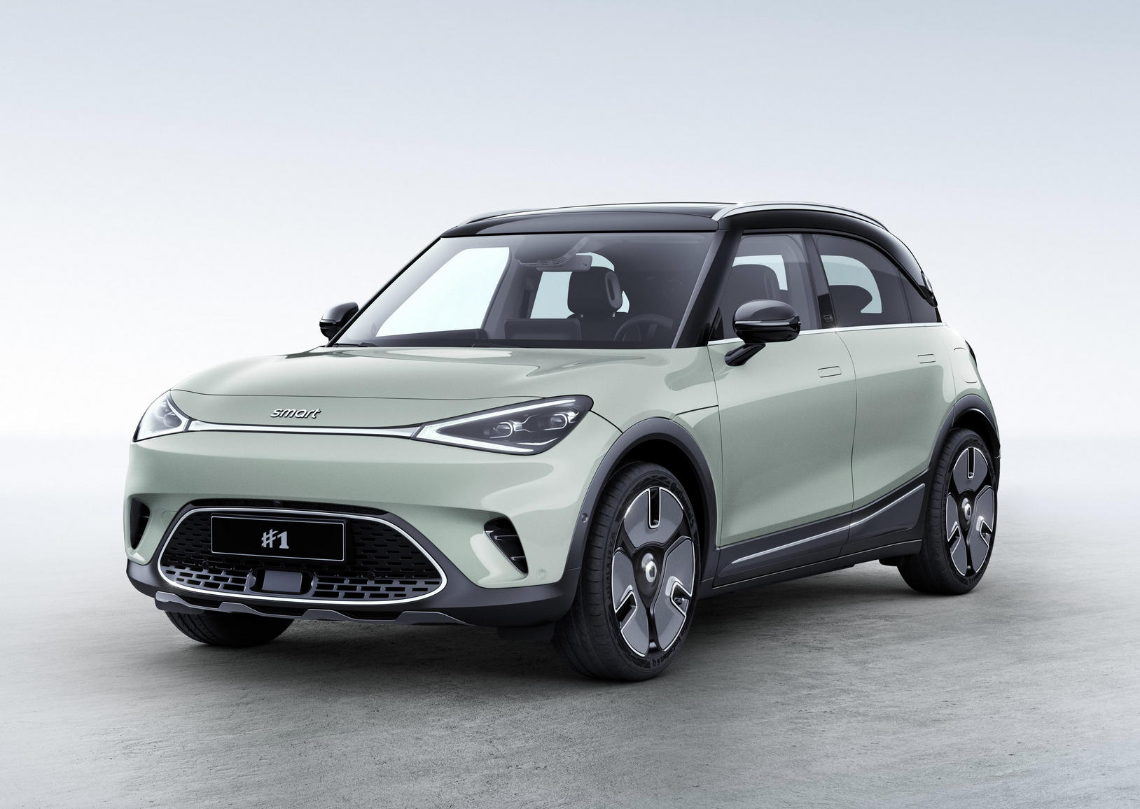 新设计更具"奔驰味"吉利作为当前戴姆勒集团最大的股东之一,在与奔驰