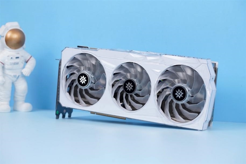 30系最强毕业作!影驰RTX 3090 Ti星曜OC显卡评测:颜值无二的顶级非公