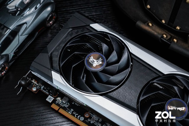 【有料评测】蓝宝石RX 6650 XT超白金OC评测