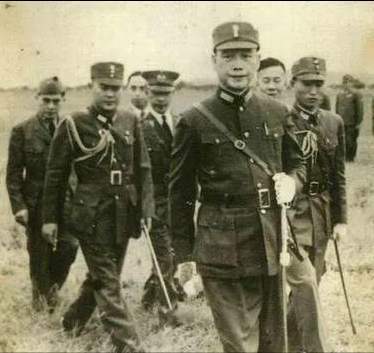 国父遺教大網 検索: 汪精衛 蒋介石 陸軍 国民党 孫文 租界 生写真 革命党 老照片 GHQ 満洲 総督府 支那 軍閥 禁書 老北京 旧中国 三民主義 汪精卫为什么会成为大汉奸？经历的三次刺杀_史海钩沉_嘻嘻网