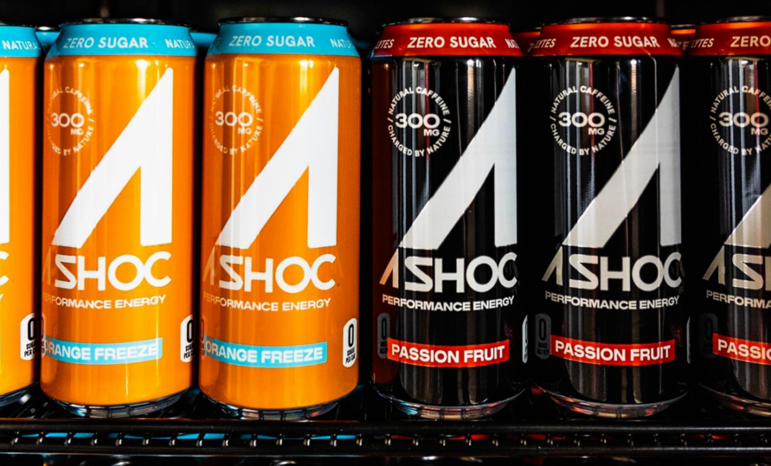 能量飲料勿亂飲】 運動後、要熬夜工作、想趕走睡意時，我們都可能需要一罐能量飲料，讓我們提神醒腦，但其實並非人人都適合飲能量飲料 ，近日墨西哥就有一名6歲男童，因為誤飲能量飲料而中毒，並被醫生宣判呈現腦死狀態。 6歲男童塞萬提斯（Francisco Cervantes）在本月16  ..., image size:1550x937