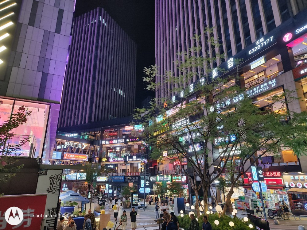 moto X30 Pro首发评测:影像还得看moto