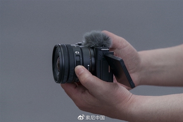 索尼最轻超广角变焦镜头E PZ 10-20mm F4 G发布:仅178克