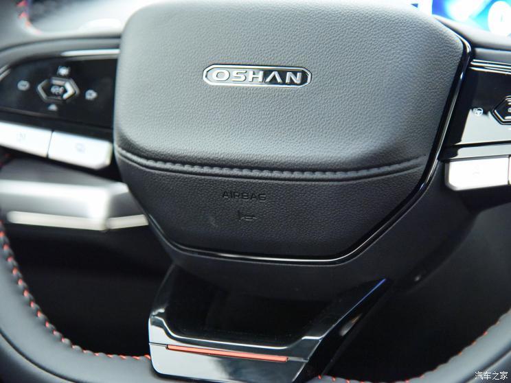 长安汽车 长安欧尚Z6 2022款 蓝鲸 1.5T DCT智航型