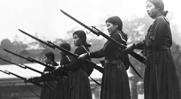 二战期间日本女人热衷的“千人针” 为何最后销声匿迹?_凤凰网
