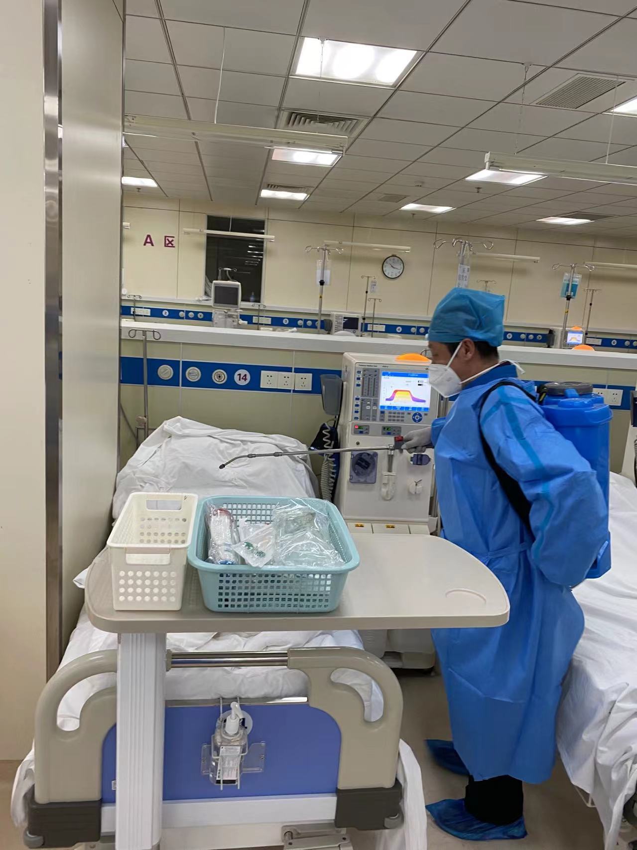 北京垂杨柳医院首家黄码血透中心的2104次疗愈