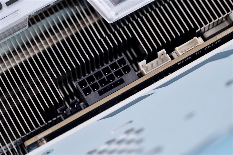 30系最强毕业作!影驰RTX 3090 Ti星曜OC显卡评测:颜值无二的顶级非公