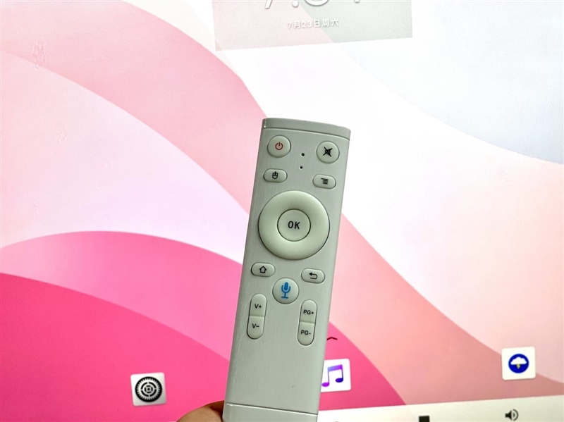 自带一米长腿的27寸安卓“大平板”!雕塑家Be With Me移动智慧屏评测:想在哪用就在哪用