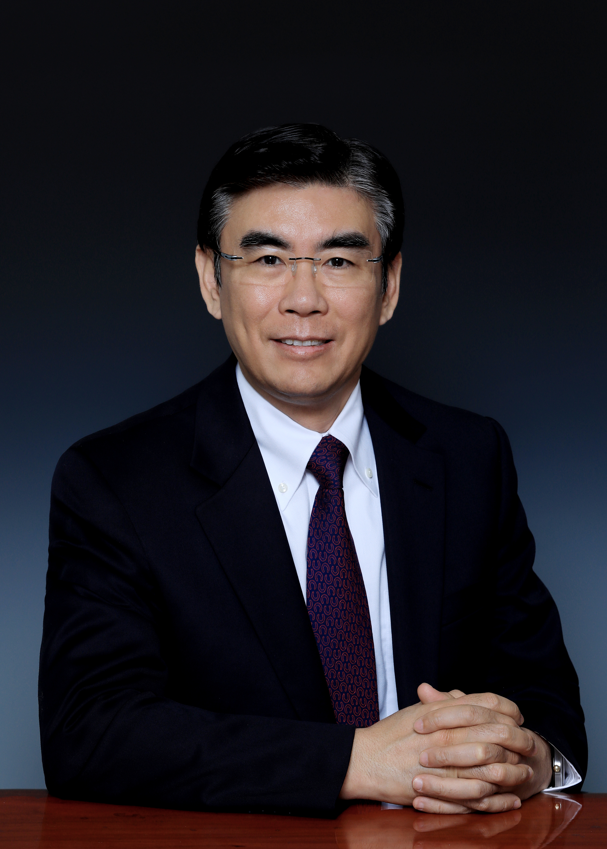 清华教授谈中国半导体:应转向以产品为中心的产业模式 第1张-心情说说 清华大学集成电路学院教授魏少军