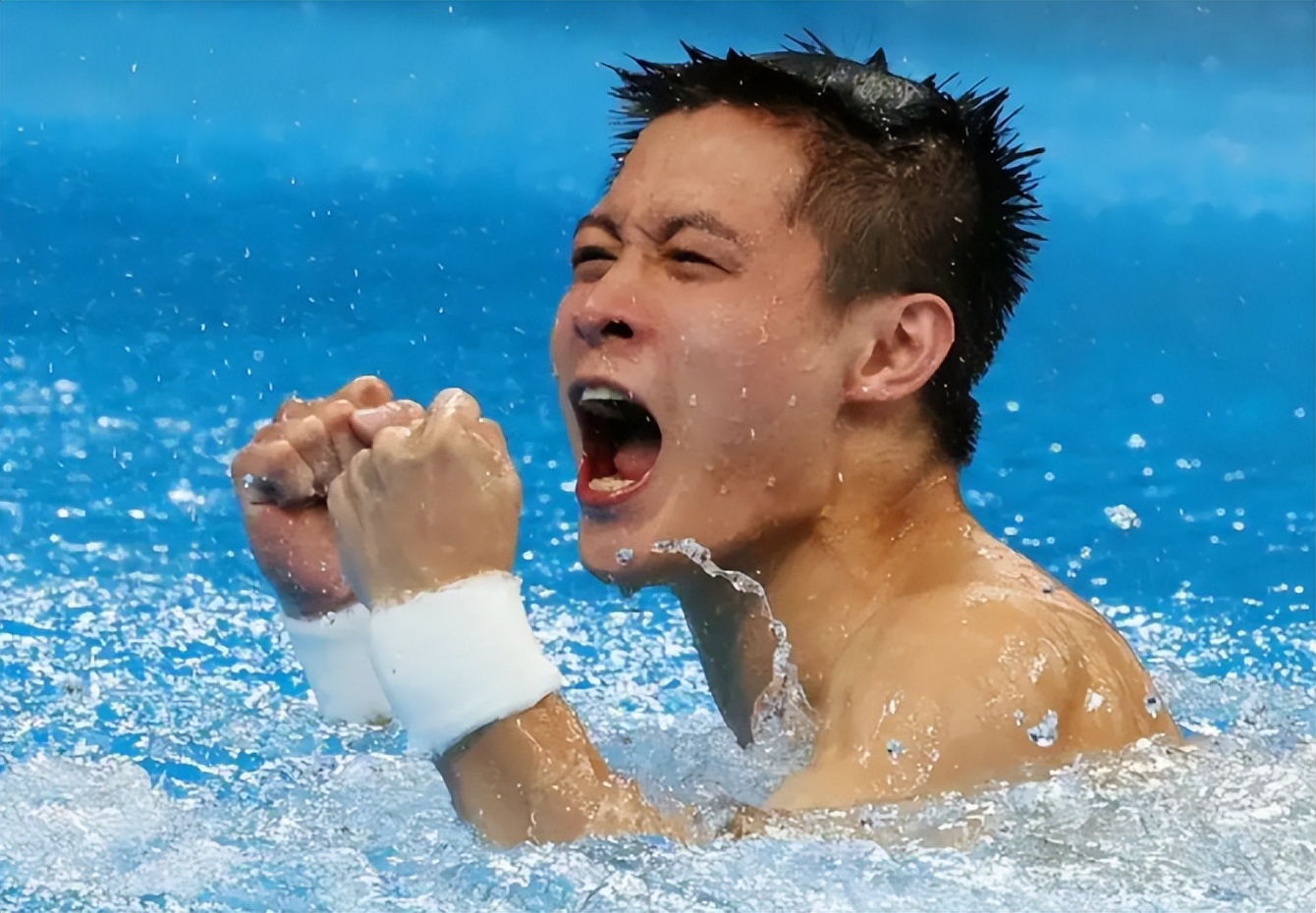 谢思埸在东京奥运会上拿到2金,他只有26岁,但梦想已经实现了.