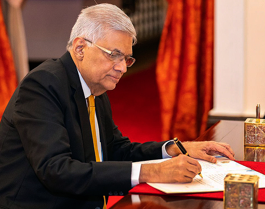 斯里兰卡即将迎来拼经济内阁两名反对党人士同意加入