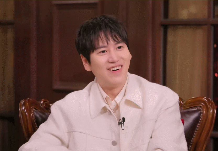 宣美9年绯闻男友公开告白宋智雅,全网还嗑疯了?