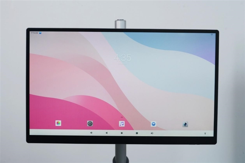 自带一米长腿的27寸安卓“大平板”!雕塑家Be With Me移动智慧屏评测:想在哪用就在哪用