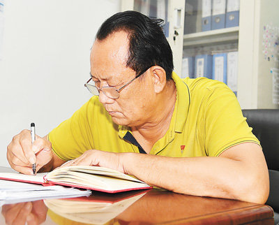 海南琼海市潭门镇潭门村党支部书记王书茂 守护美丽南海 带动群众致富