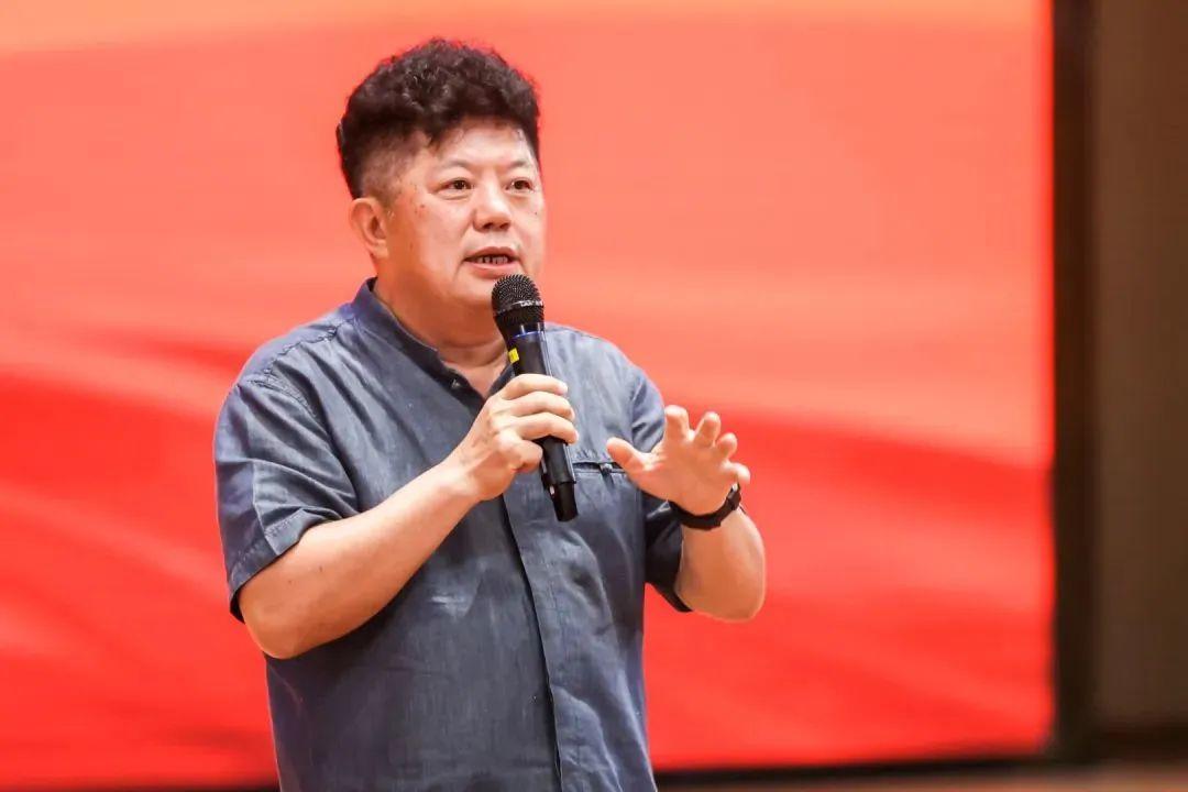 邹锡昌会长祝所有邹氏家人们中秋节快乐__凤凰网