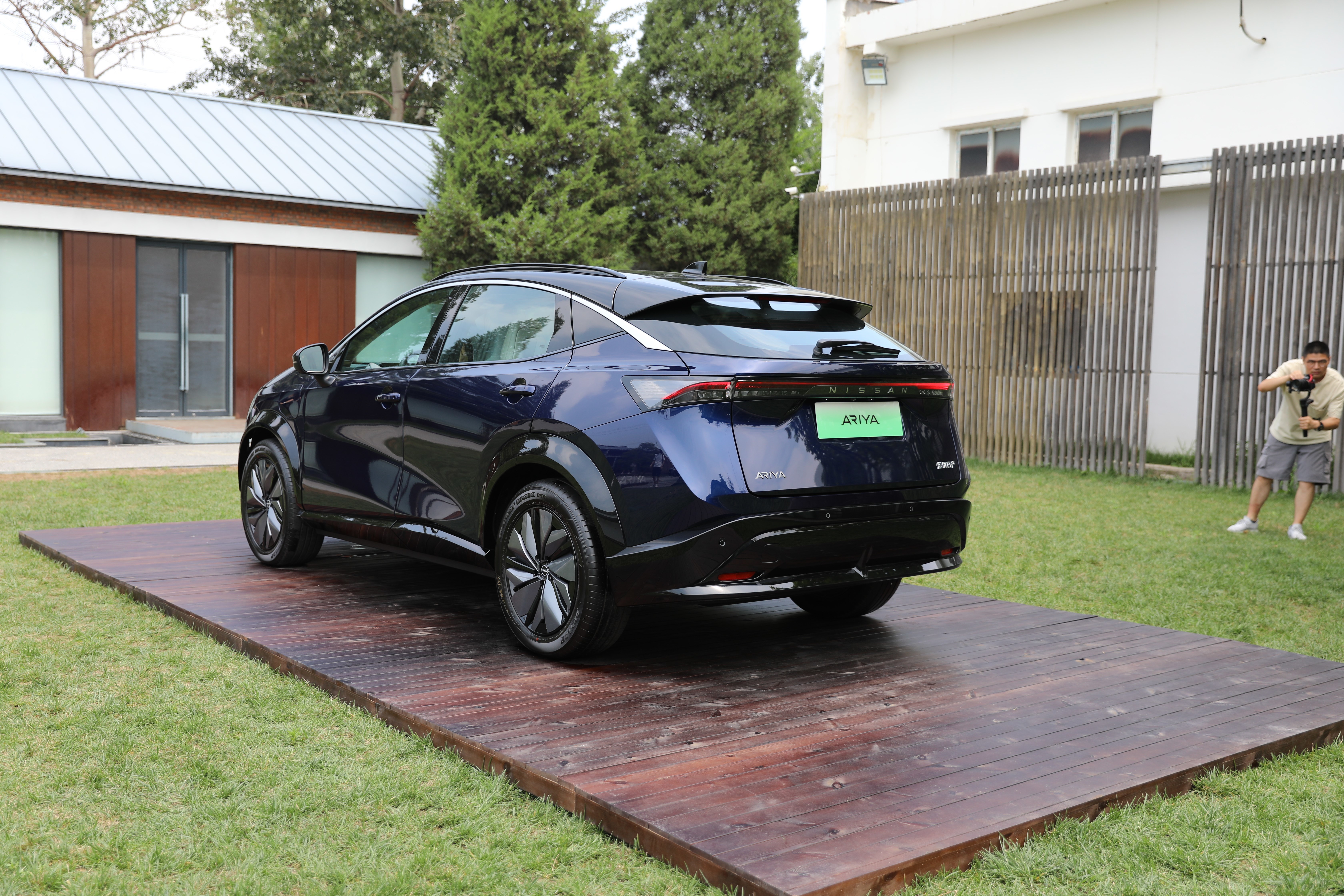 电动"老玩家"革新之作,抢先实拍东风日产ariya_凤凰网汽车_凤凰网