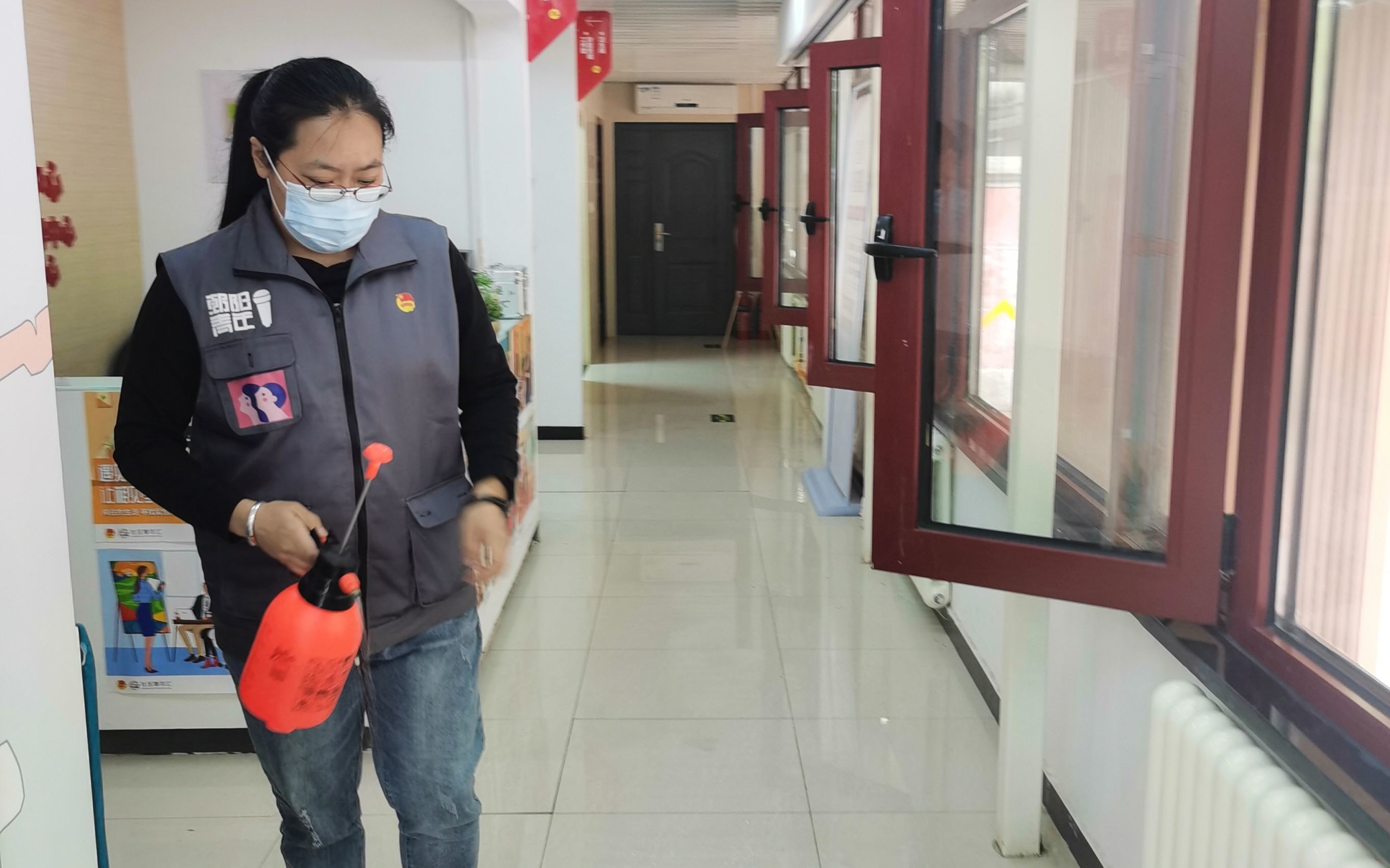 朝阳区安贞街道社区青年汇专职社工杨雪。受访者供图