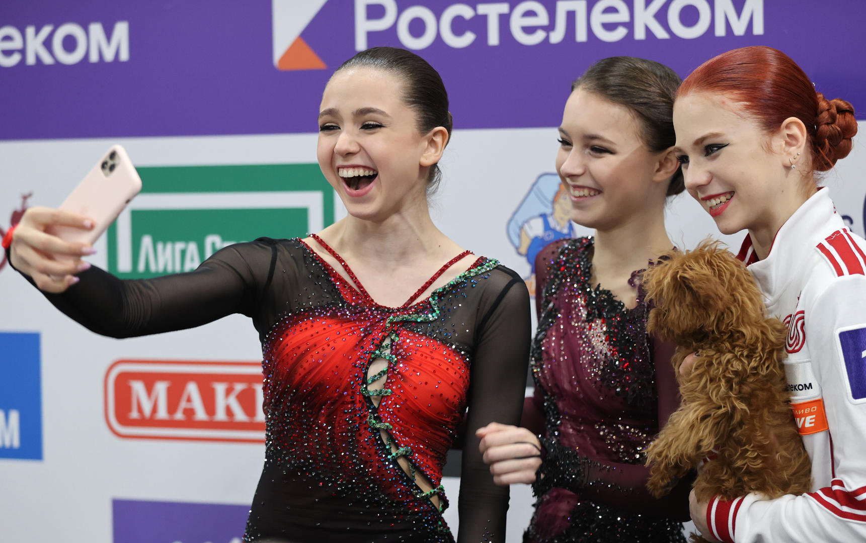 北京冬奥会上，瓦利耶娃、谢尔巴科娃与特鲁索娃将并肩出战。图据IC photo