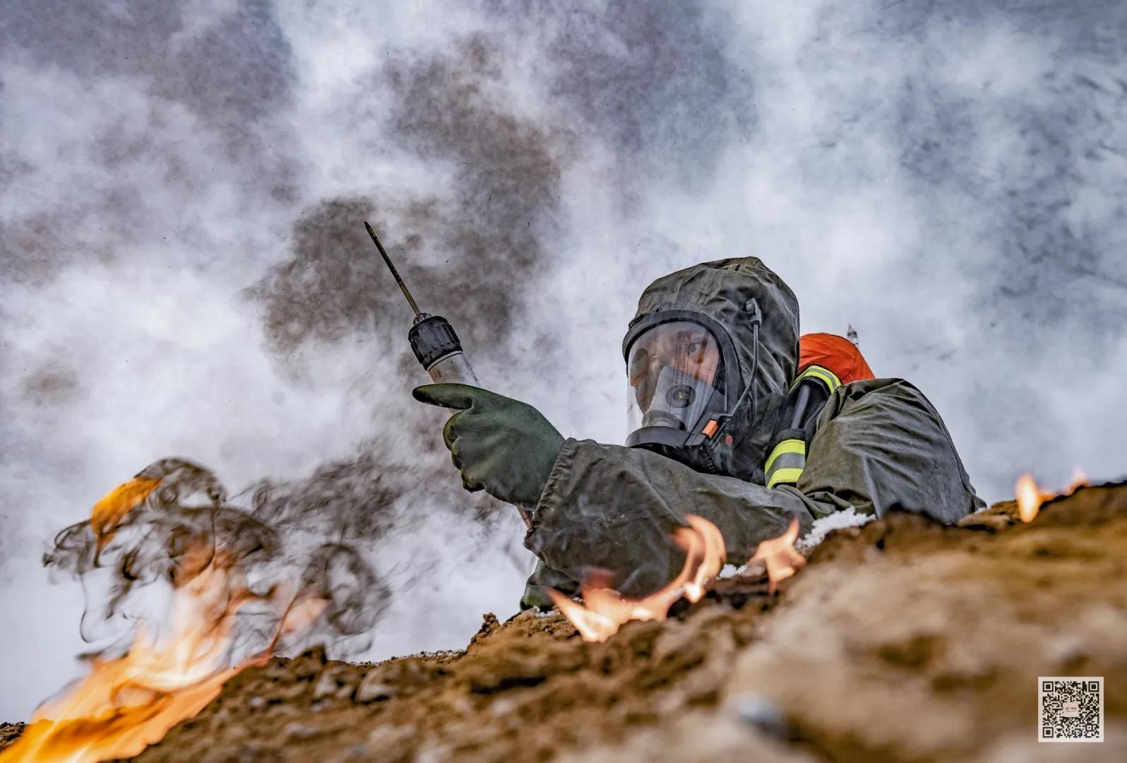 毒圈来袭直击武警防化兵硬核跑毒现场