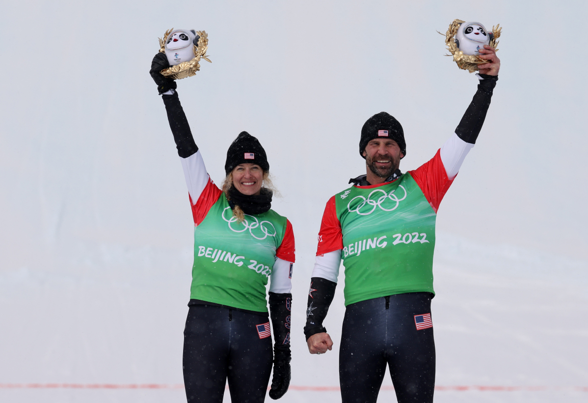2022年2月12日，北京冬奥会单板滑雪障碍追逐混合团体决赛。图片来源：IC photo
