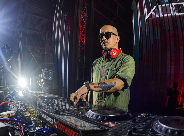 大S二婚下嫁韩国初恋状态回春 小S发声:我当然祝福我姐姐