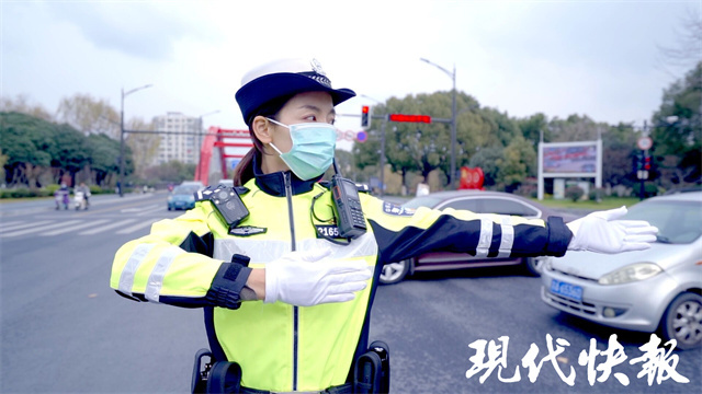 深度揭秘（中國(guó)人民警察節(jié)的特殊意義）中國(guó)人民警察節(jié)的特殊意義 責(zé)任 使命 擔(dān)當(dāng) 為民，中國(guó)人民警察節(jié)｜24小時(shí)在線，守護(hù)平安！我們是現(xiàn)代化新浦口的護(hù)航者，隨機(jī)轉(zhuǎn)盤，