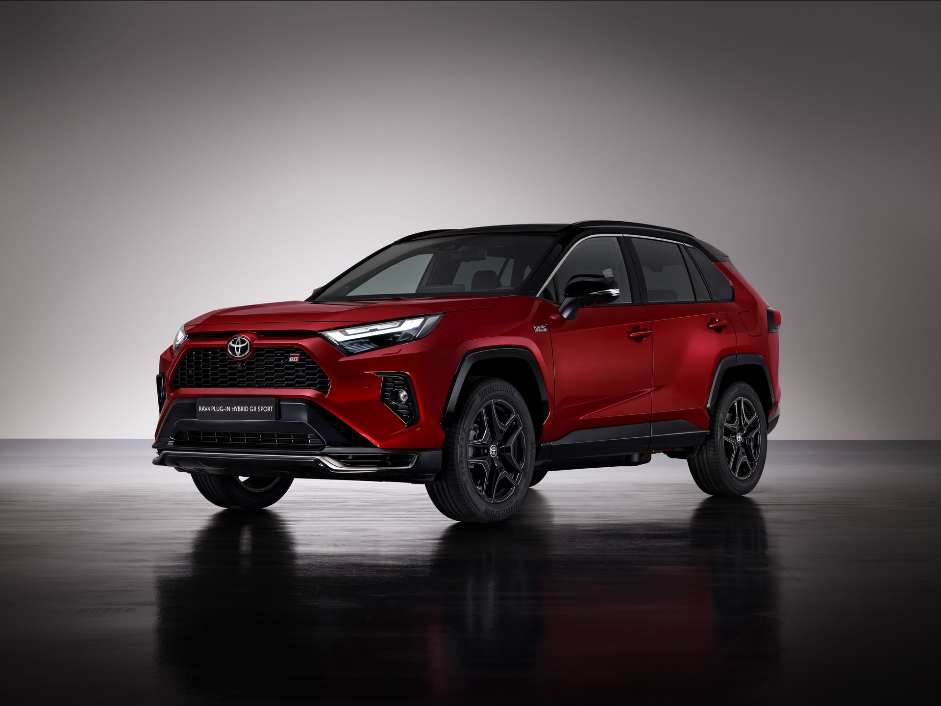 丰田新款rav4 gr sport官图公布 配专属性能组件