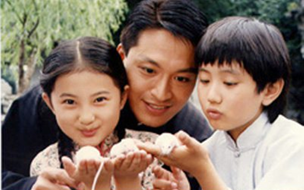 金铭饰演的小草,受到不少观众喜爱。