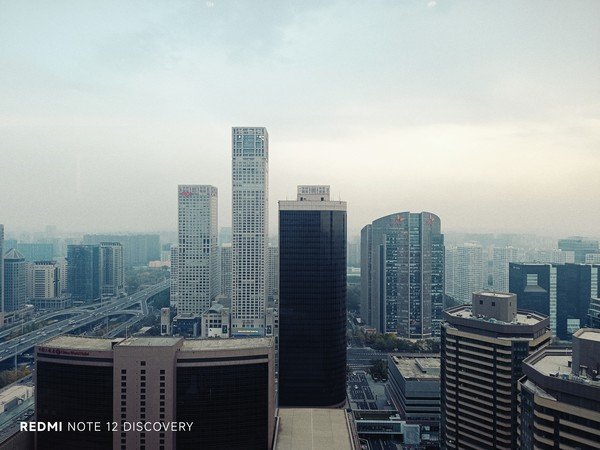 使用Redmi Note 12 探索版拍摄(胶片模拟)