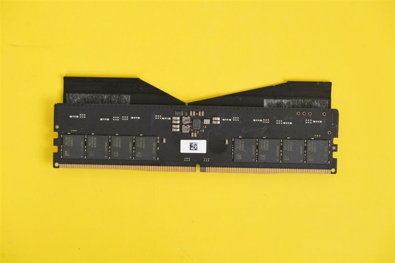 ROG信仰加持仅2299元!XPG龙耀LANCER RO姬联名DDR5-6000评测:超频后延迟媲美DDR4