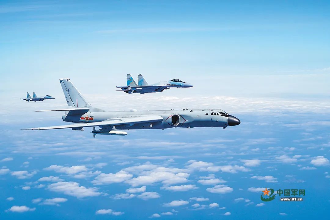 战机巡航。（资料图片）作者提供