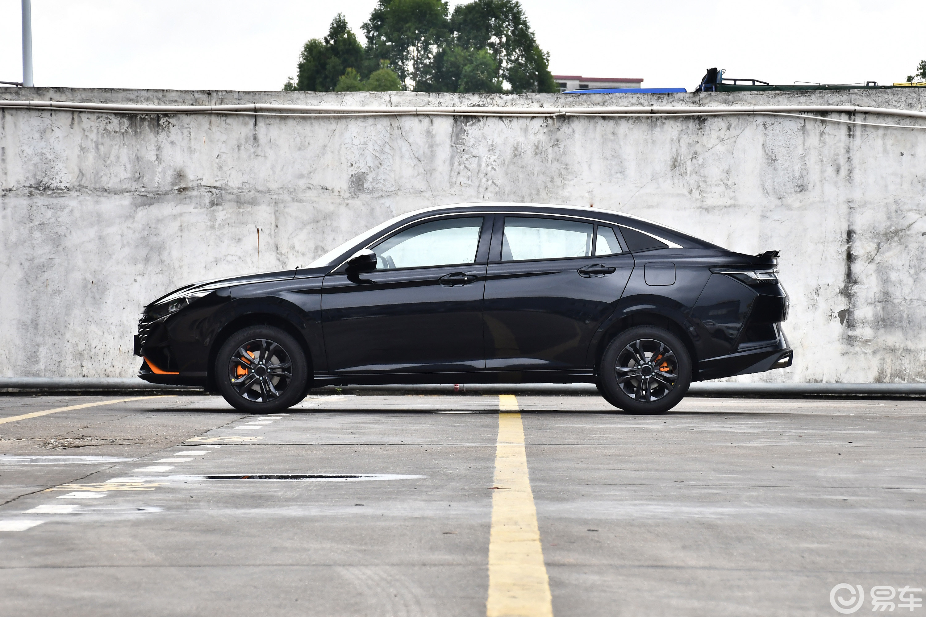 49万起 东风风神奕炫马赫版新车图解_凤凰网汽车_凤凰网