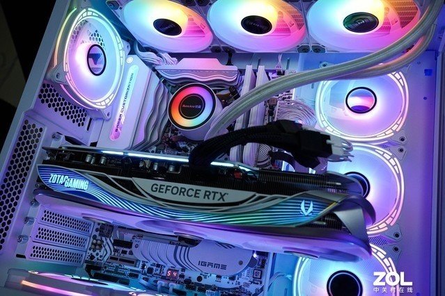 【有料评测】航嘉MVP阿波罗·麦克斯机箱评测 “海景别墅”就是这范儿