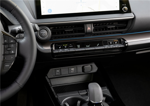 混动车鼻祖上新 全新丰田普锐斯售价公布:约19.10万元起