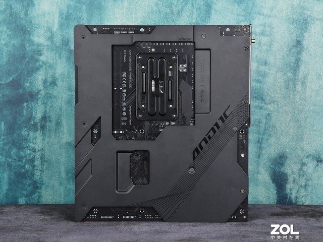 【有料评测】技嘉X670E AORUS MASTER超级雕主板评测 接口真的多