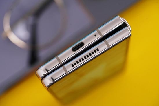 这才是成熟折叠屏该有的样子!三星Galaxy Z Fold4首发评测:生产力倍增