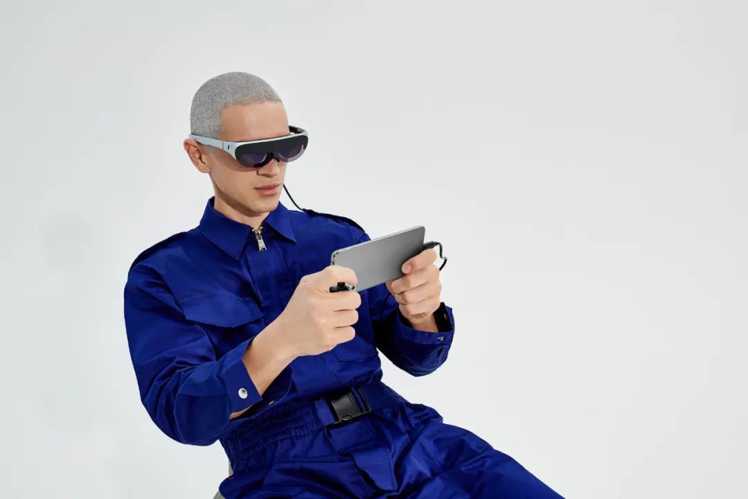 Rokid Air AR 眼镜。