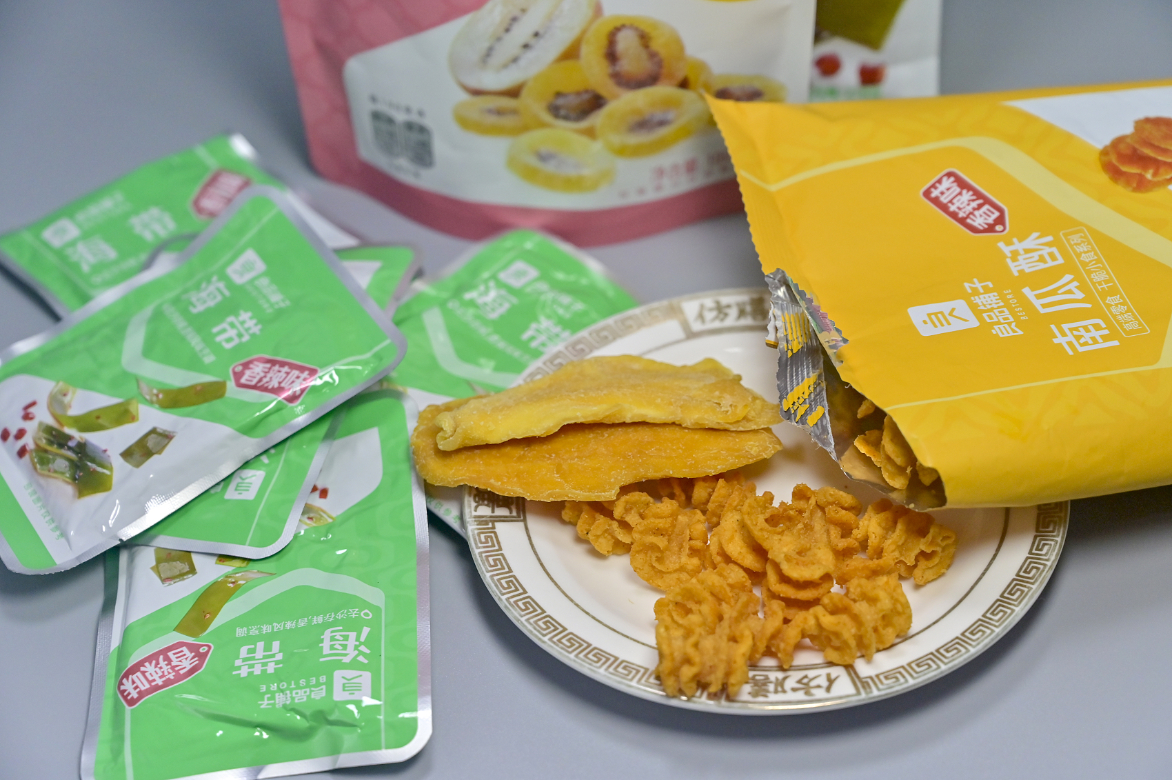 良品铺子定位“高端零食” 却屡屡被曝食品安全问题(图1)