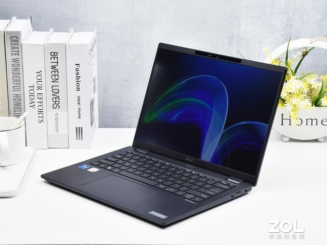 镁铝合金仅1.1公斤 宏碁TravelMate 航海家P6轻薄精英商务本试用