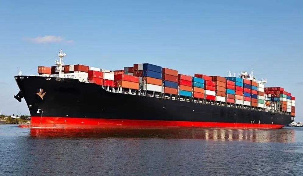 全球海运费暴涨何时迎转机