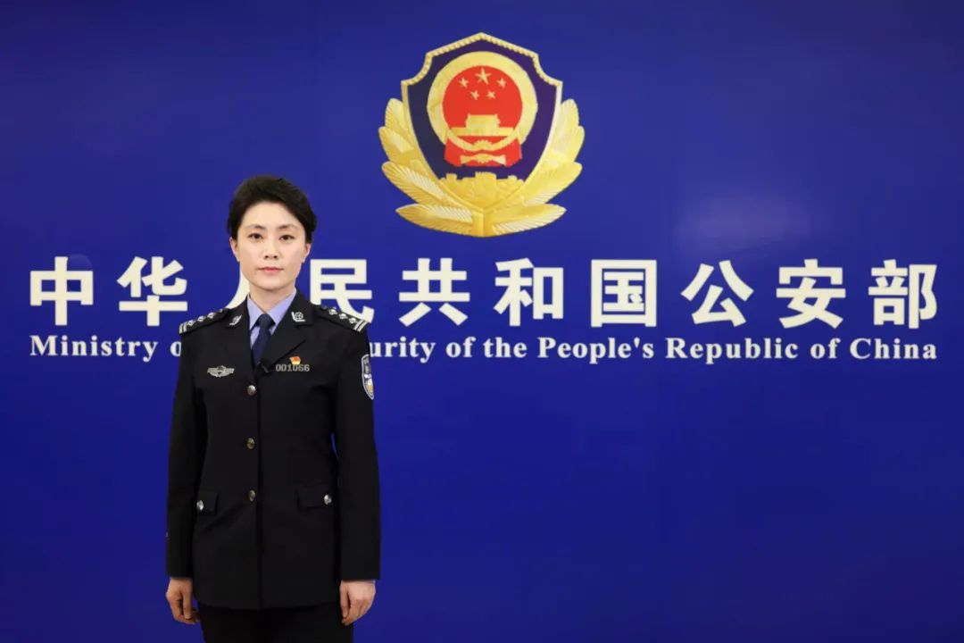 "冰墩墩"生产工厂已有序复工,公安部提醒勿向"黄牛"高价购买__凤凰网