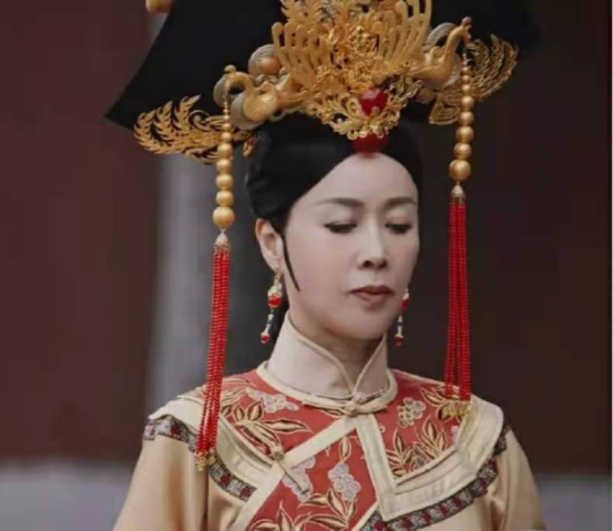 《萌探》那英古装造型出圈__凤凰网