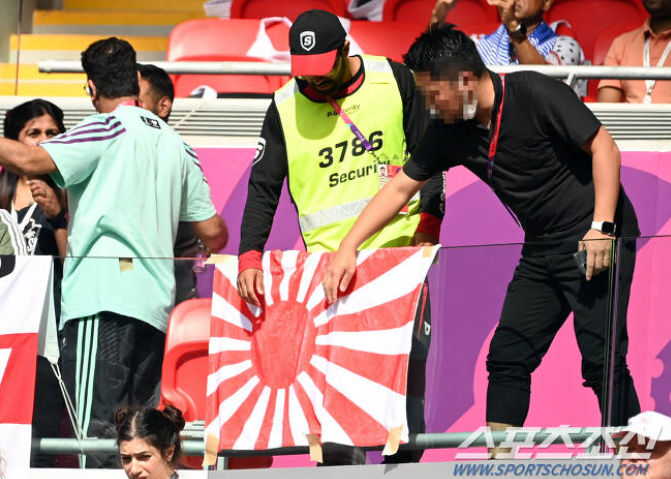 韩媒：这一举动让日本球迷在全世界面前丢脸