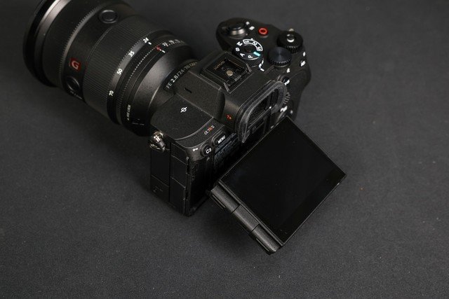 有料评测】索尼Alpha 7R V评测:6100万像素8K视频双性能旗舰