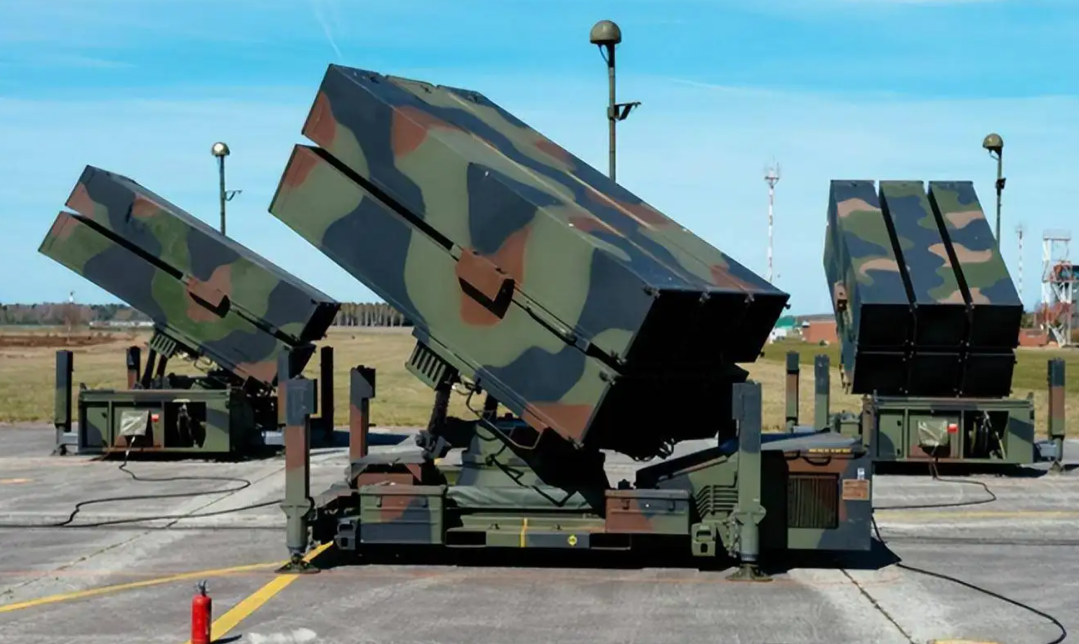 技术派｜乌克兰获得先进防空导弹，能防住巡航导弹袭击吗？_凤凰网