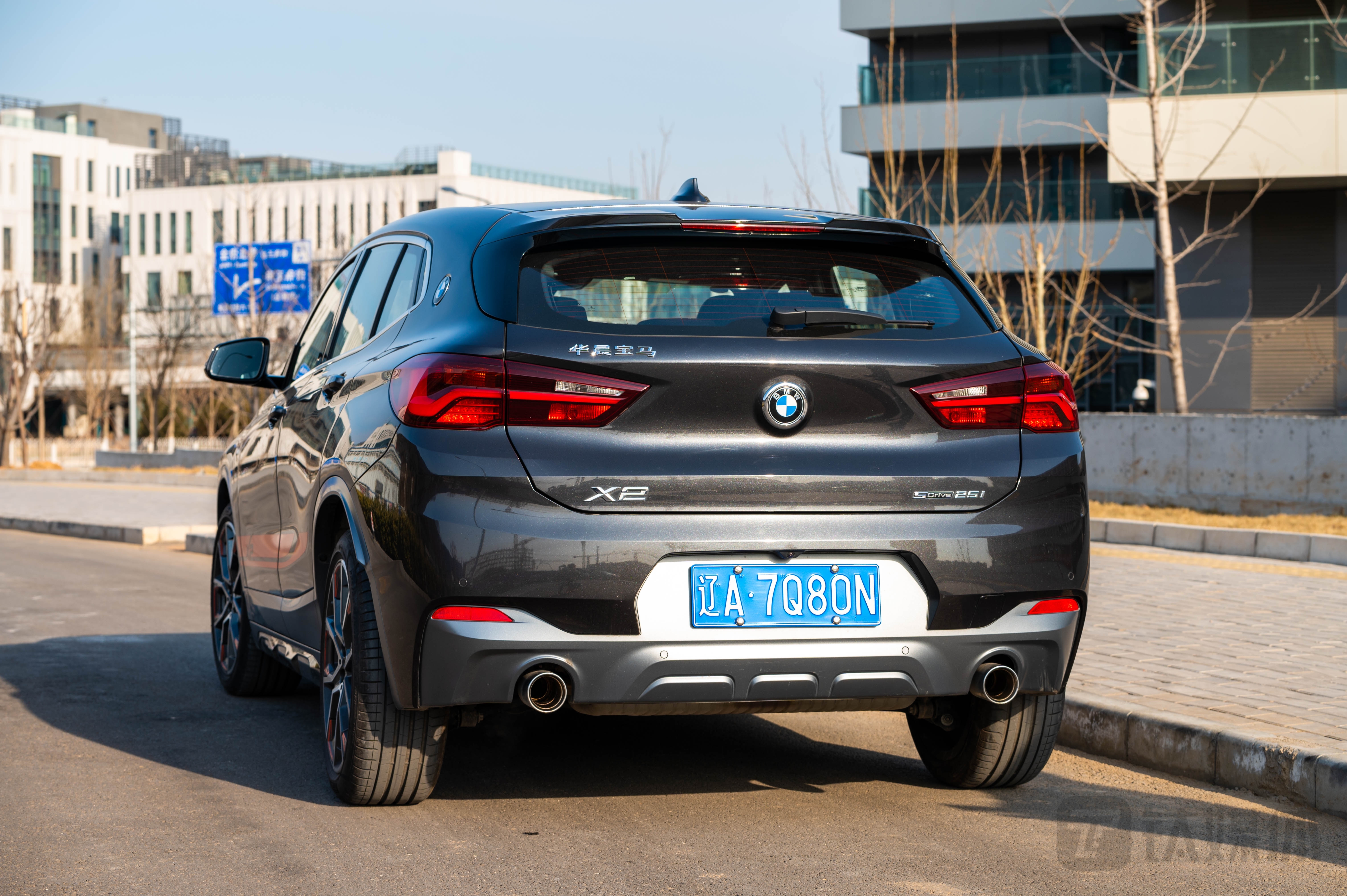 全新宝马x2试驾试图用豪华捕获年轻人的心