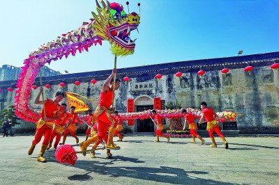 龙岗区客家民俗博物馆设址于现存最大的客家围屋之一的鹤湖新居。郭保全摄
